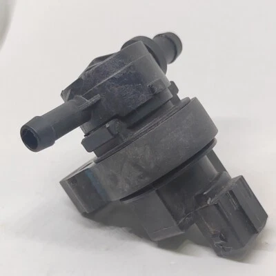 ORIGINA MERCEDES R129 SL500 S500 VAPOR CANISTER PURGE VALVE UNIT 0004701593 OEM  - Image 1 of 4