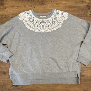 Boden Interest Gray White Lace Detail Large Sweatshirt Classy Minimal Demure - Picture 1 of 5