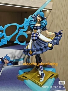 Figura PVC Oficial League of Legends Gwen Modelo Estatua Juguete 26,5 cm - Imagen 1 de 9