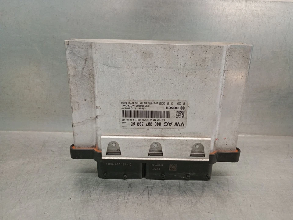 04C907309AE CENTRALINA MOTORE / 0261S10530 BOSCH / 5605882 PER AUDI A1 SPORTBACK - Immagine 1 di 4