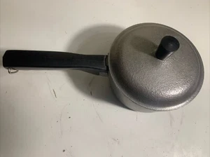 ANTIQUE HAMMERED CLUB ALUMINUM HAMMERCRAFT 1 QT SAUCE PAN (3.5 Cup) With Lid. - Picture 1 of 9
