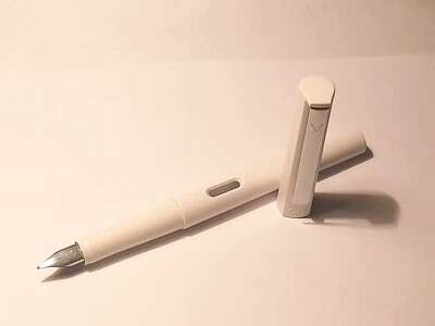 Geha Fashion Füller (Feder:M) in weiß - Bild 1 von 4