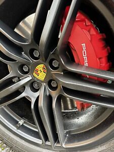 Genuine Porsche Macan 19” Alloy Wheels Staggered Design 95B Michelin Tyres 5-6mm