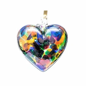 Ficha colgante Milford Friendship de vidrio multicolor corazón amor pequeña hecha a mano - Imagen 1 de 1