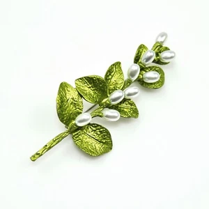 Green and pearl Leaf brooches Plant Botanical Brooch fashion jewelry pin gift - Picture 1 of 5