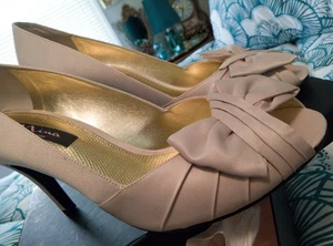 Nina Forbes Damen Peeptoe klassischer Absatz Pumps elfenbeinfarben Größe 9,5M - Bild 1 von 8