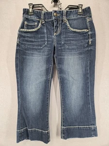 Maurices Women's Dark Wash Denim Capri Pants, 5 pockets, button fly, size 3/4 - Picture 1 of 7
