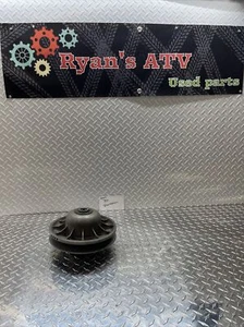 2004 Polaris Sportsman 700 4x4 Secondary Driven Clutch - Picture 1 of 10