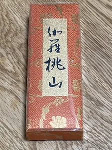 Palo de incienso japonés Nippon Kodo Kyara Momoyama 30 g HECHO EN JAPÓN - Imagen 1 de 6