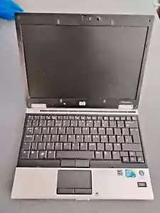 HP EliteBook 2530p intel Core Duo Laptop - Picture 1 of 7