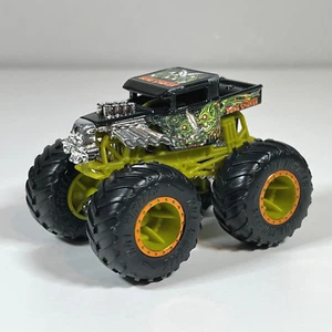 Monster Truck Hot Wheels Bone Shaker 2017 Monster Myths 5/5 verde fundido a presión - Imagen 1 de 8