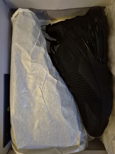 Sneakers da ginnastica uomo Nike 270 tutte nere con scatola 9 5 UK