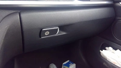 Used Glove Box fits: 2015 Bmw 428I  Grade A - Изображение 1 из 4