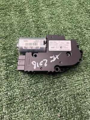 2017-2020 Jaguar XE XF Sun Roof Motor JX7353508AA OEM - Image 1 of 4