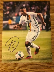 Ashley Cole Autographed 11x14 Photo England Chelsea LA Galaxy A.S. Roma Arsenal - Picture 1 of 2