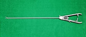 Laparoscopic V-Shape Titanium Needle Holder Curved Jaw Right 5mmx330mm Reusable - Picture 1 of 12