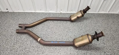 2005-2009 Ford Mustang GT 4.6L LH & RH Exhaust Manifold Pipe OEM - Image 1 of 4