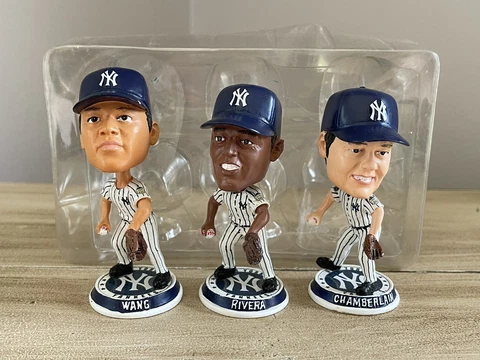 MARIANO RIVERA / WANG / CHAMBERLAIN New York Yankees 3” Bobblehead Set Cover