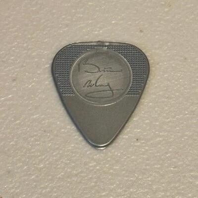 QUEEN Brian May Signature Guitar Pick Tour Stage Band Plectrum Molded Nylon RARE - Image 1 of 2
