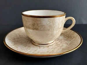 U.P.C. Juego de taza/taza de té y platillo hueso patrón de mármol gloden hecho en la India - Imagen 1 de 12