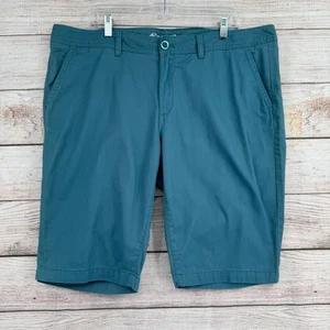 Eddie Bauer Legendwash Slightly Curvy Bermuda Shorts Women's 18 Marina Blue NEW - Picture 1 of 13