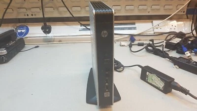 HP T610 8GB 128GB SSD AMD G-T56N 1.65GHZ WIN10 PRO WIRELESS THIN CLIENT ULTRA PC - Immagine 1 di 4