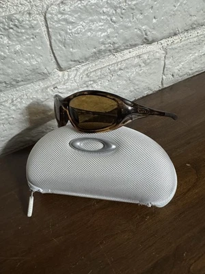 Солнцезащитные очки Oakley OO9091-06 Encounter в черепаховой оправе с линзами из темной бронзы 59 мм - Изображение 1 из 4