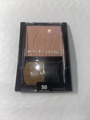Maybelline Expert Wear Blush - DUSTY MAUVE # 50 -  NEW AND SEALED - Image 1 of 3