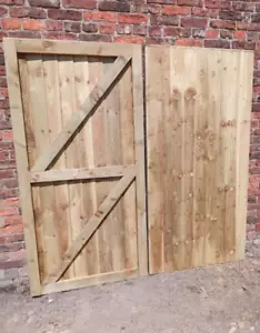 6FT SUPER HEAVY DUTY VERTICAL BOARD GARDEN GATE FEATHER EDGE PRESSURE TREATED - Picture 1 of 1