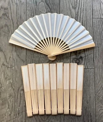 Ventilador de bambú plegable chino blanco en blanco 10 piezas abanicos retro de papel de mano favor de boda Foto 1 de 4
