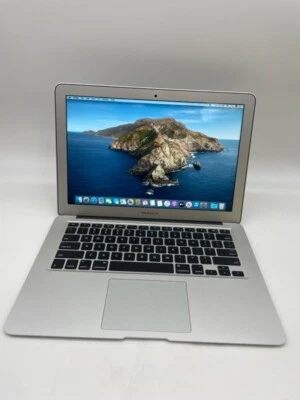 Apple MacBook Air A1466 Silver 13" Early 2015  i5 1.6GHz 4GB RAM 128GB SSD - Image 1 of 4