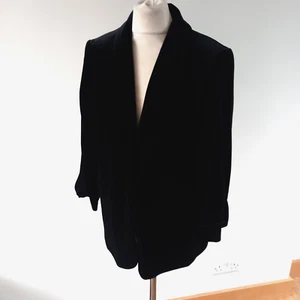 Giacca blazer M&S relaxed fit aperta davanti nero velluto maniche increspate UK 14 - Foto 1 di 12