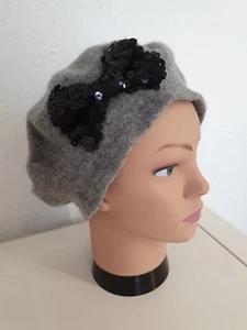 Beret hat wool fedora Hat black felt bow detail Size L - Picture 1 of 10