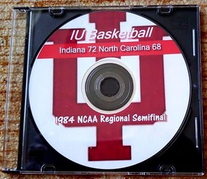 DVD INDIANA - N. CAROLINA JORDAN 1984 NCAA REGIONAL SEMI - INDIANA 72 #1 UNC 68 - Foto 1 di 1
