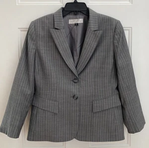 Tahari Womens Suit Jacket Size 10 Petite Gray Lavender Pin Stripes - Picture 1 of 7