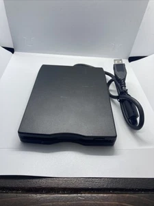 Targus PA905 USB External Floppy Drive 5V 500mA N2953 FD-05PUW - FREE SHIPPING - Photo 1/3