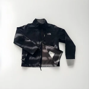 The North Face Boys Soft Shell Jacket Size S (7/8) Black Fleece Lined - Picture 1 of 10