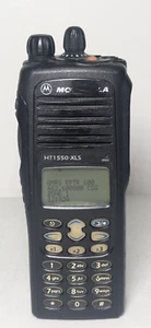 Motorola HT1550 XLS UHF 450-527 MHz 255-kanałowy panel przedni programowalny GMRS - Zdjęcie 1 z 11