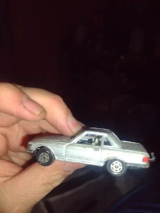 Yatming 1:64 Mercedes-Benz 350 SL Gray No. 1011 Hong Kong w/ Hitch Die-Cast 🚗 - Picture 1 of 5