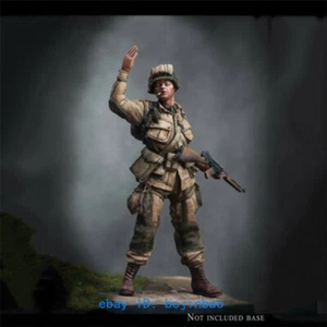 1/24 Maßstab Zweiter Weltkrieg Soldat unbemalt Modellbausätze unmontiert Garage Kit kein Ständer Neu - Bild 1 von 3