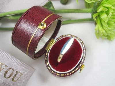 Solid Gold Signet Bar Ring, Flat Bar Ring Women, Modern Thick Line Ring, Unique  - Image 1 of 4