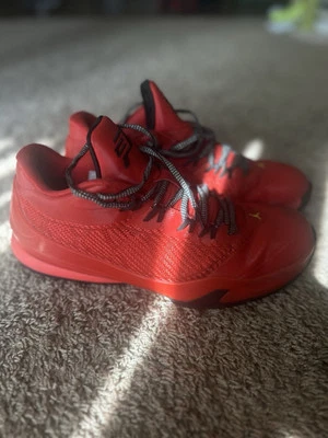 Nike Jordan CP3 VIII Challenge Red Tour  Foto 1 de 4