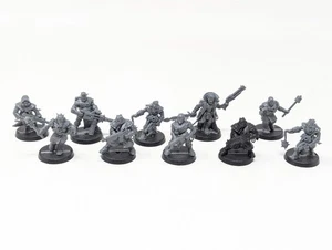 Chaos Cultists (Old Models) - Picture 1 of 2