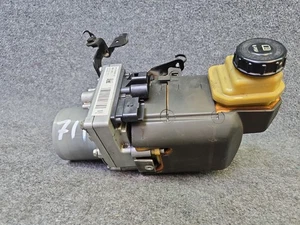 2014-2015 Infiniti QX60 Electric Hydraulic 3.5L Power Steering Pump OEM - Picture 1 of 5