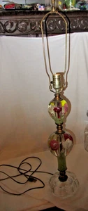 Vintage St. Clair Multicolored flower paperweight lamp with original finial - Picture 1 of 9
