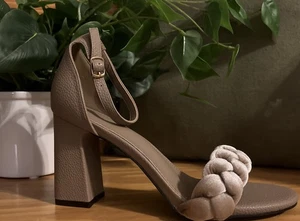 Sandalias trenzadas para mujer Laicigo con hebilla en el tobillo 9/12 - Imagen 1 de 5