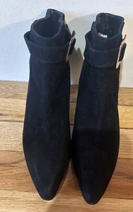 ๐ป Timothy Hitsman Spain Women's Size 7 N Leather Black Ankle Boots Gold Heels - Picture 1 of 8