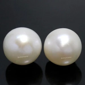 Natural Aru Islands South Sea Moonlight WHITE 8.00 MM Round Queen of Pearl Studs - Picture 1 of 6
