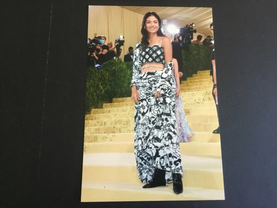 网球超级明星 EMMA RADUCANU 4 x 6 光面照片打印 罕见 — 第 1/1 张图片