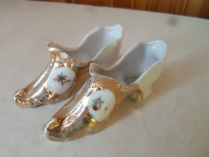 Collectors Early 20th Century Pair Of Fine Bone China Miniature Shoes/Slippers - Picture 1 of 8